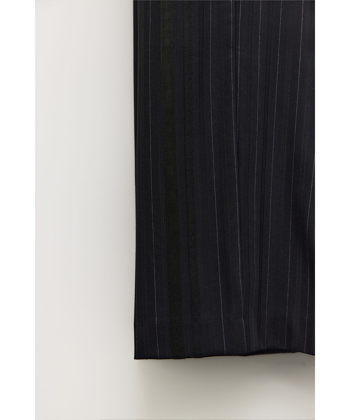 유스(YOUTH) Side Tape Trousers - Black Stripe