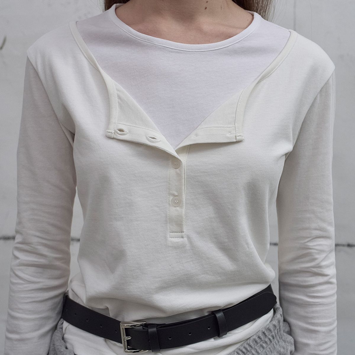 엘씨디씨티엠(LCDC™) LAYERED HENLEY NECK JERSEY TOP (WHITE)
