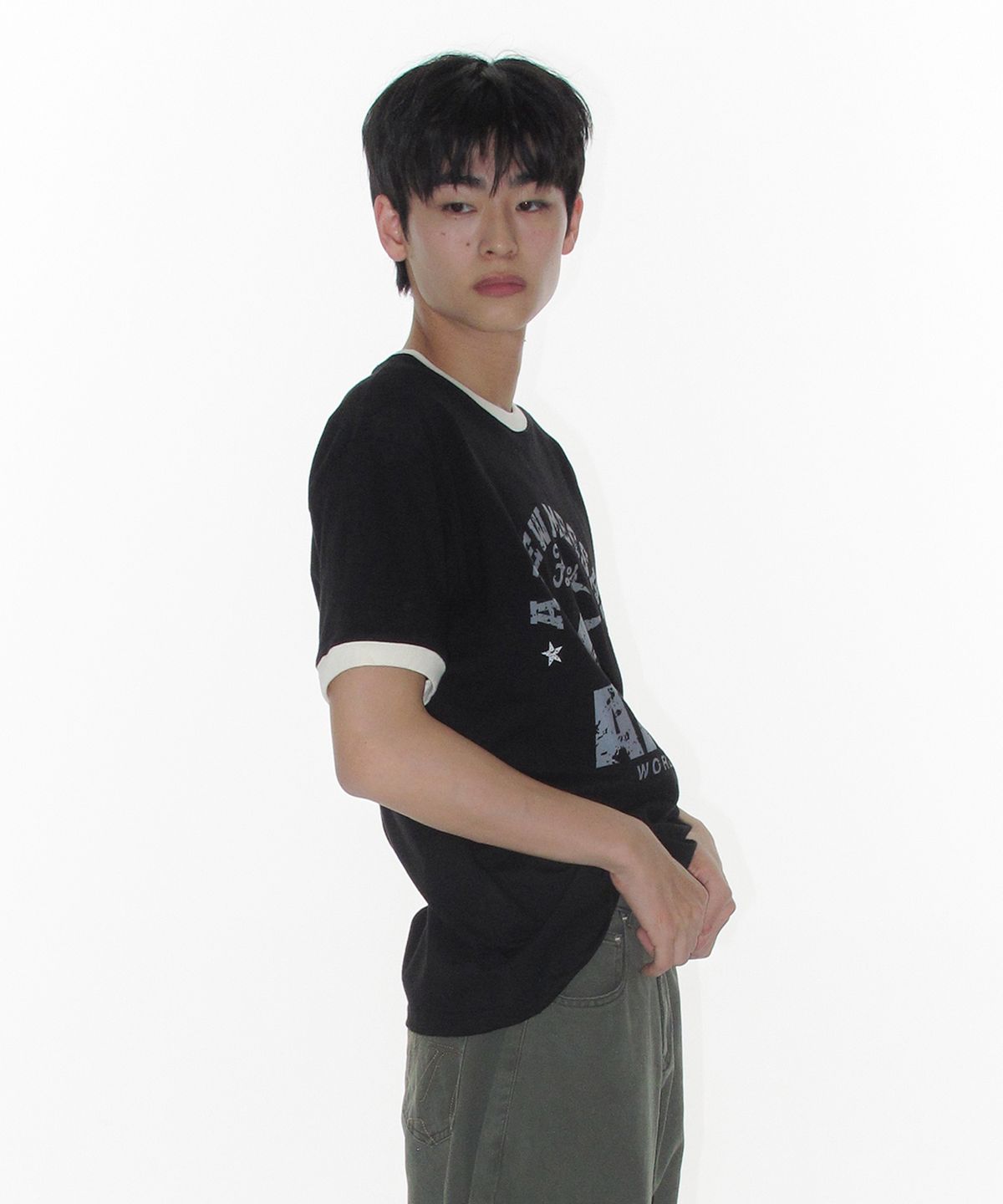 아메스 월드와이드(AMES-WORLDWIDE) VINTAGE STAR TEE BLACK