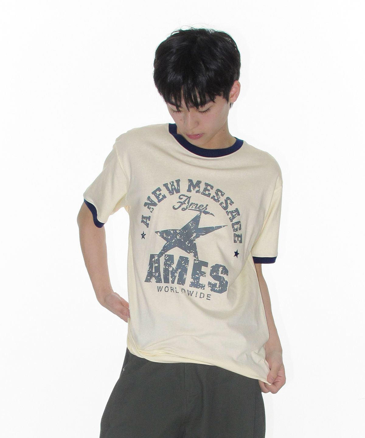 아메스 월드와이드(AMES-WORLDWIDE) VINTAGE STAR TEE CREAM