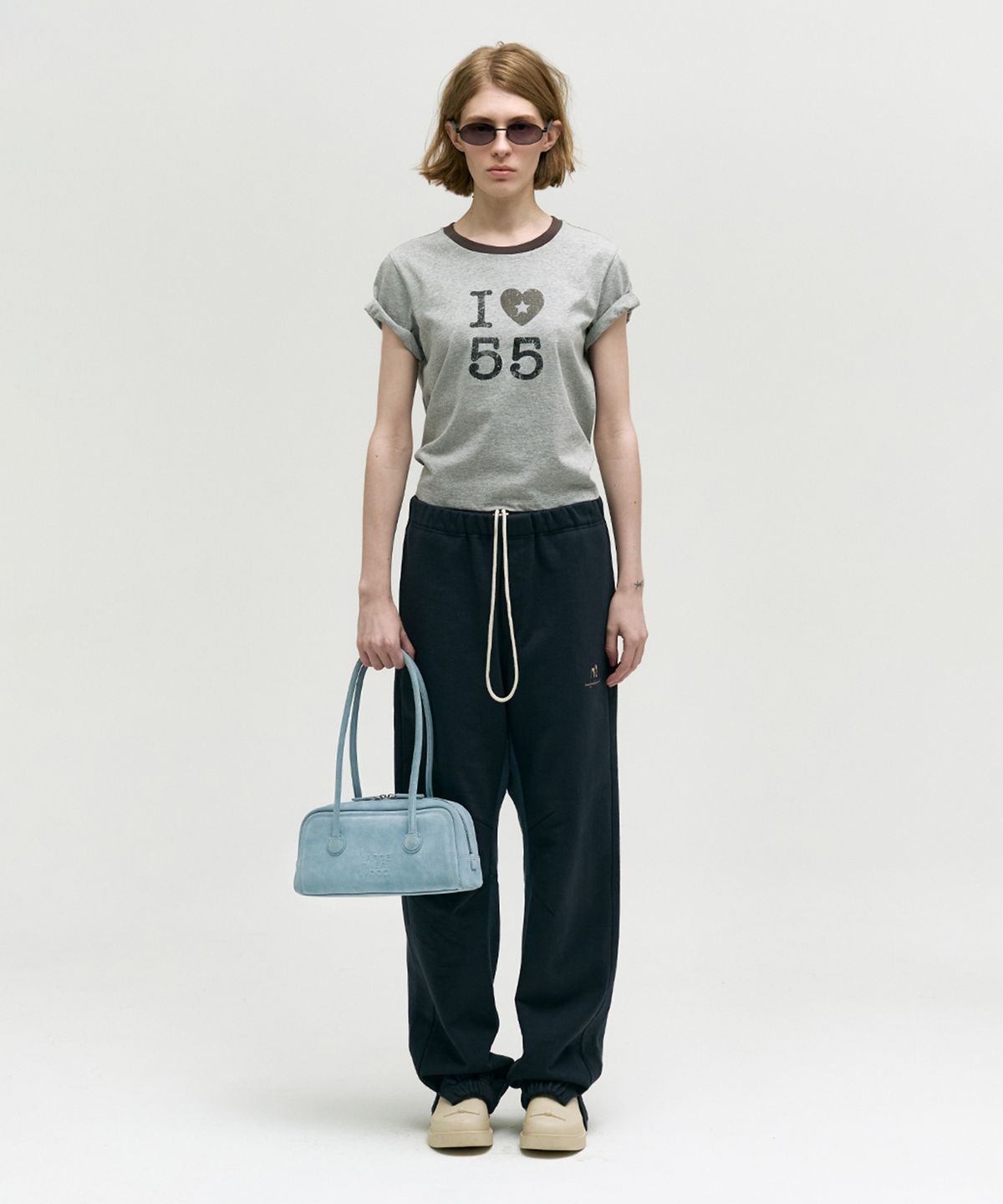 마지셔우드(MARGESHERWOOD) SOFT BOSTON EW_blue suede