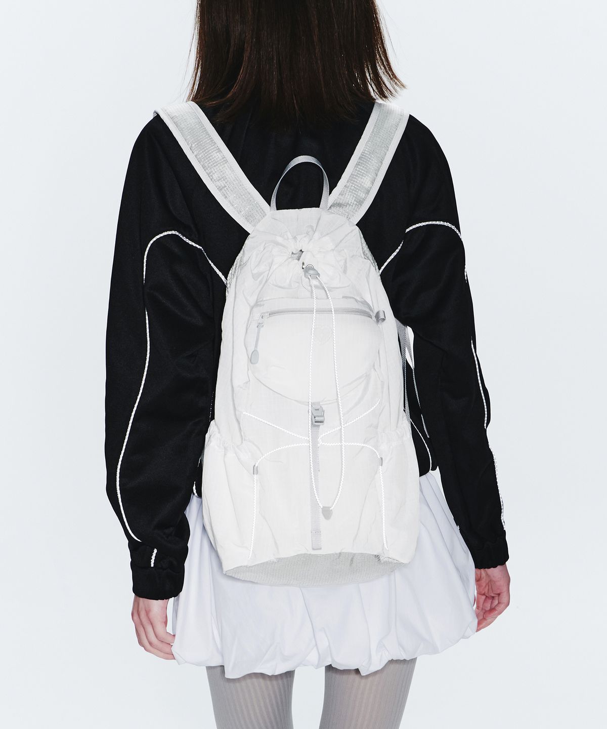 페넥(FENNEC) AIRY POCKET BACKPACK - WHITE