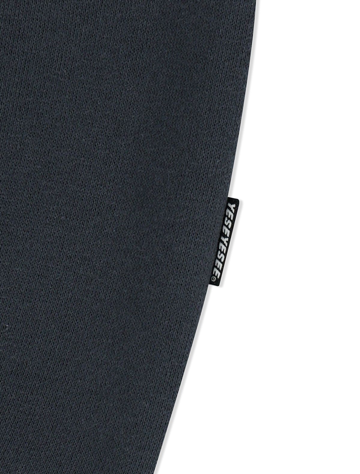 예스아이씨(YESEYESEE) [25FW] C-Logo Sweatshirt Charcoal