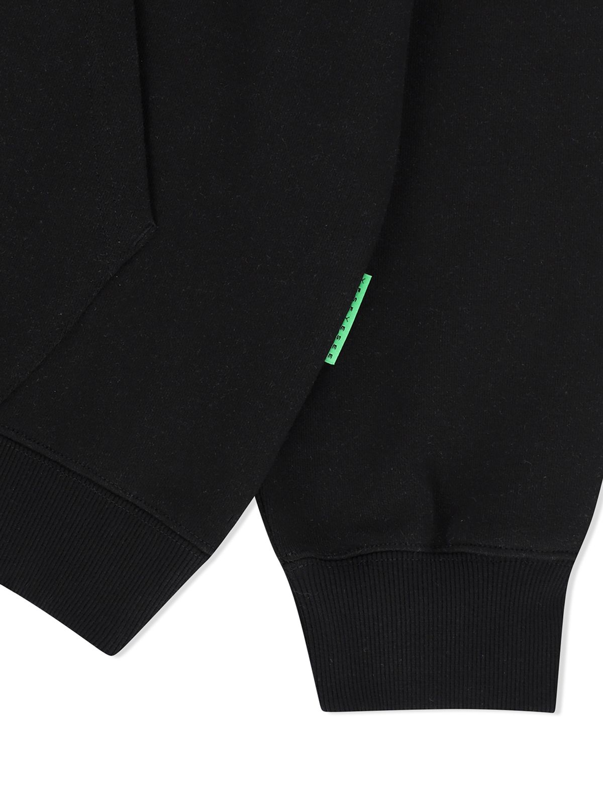 예스아이씨(YESEYESEE) [25SS] Arch Logo Hoodie Black