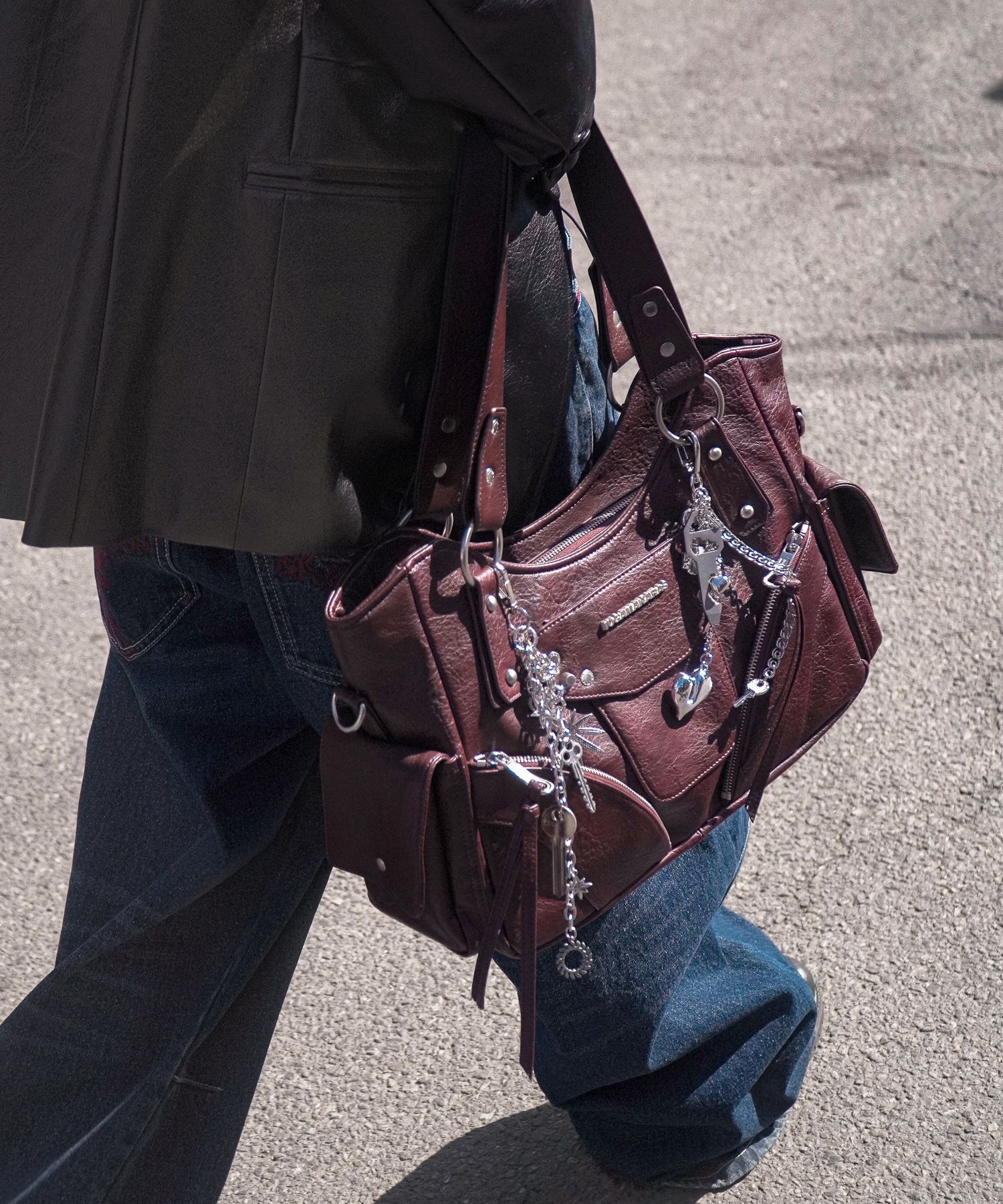 MUSINSA | IUGAMAKARAS Studded Leather Shoulder Bag (Burgundy)