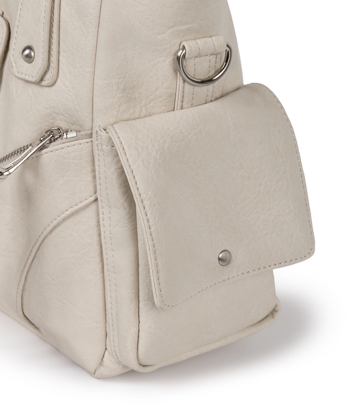 이우가마카라스(IUGAMAKARAS) Studded Leather Shoulder Bag (Cream)
