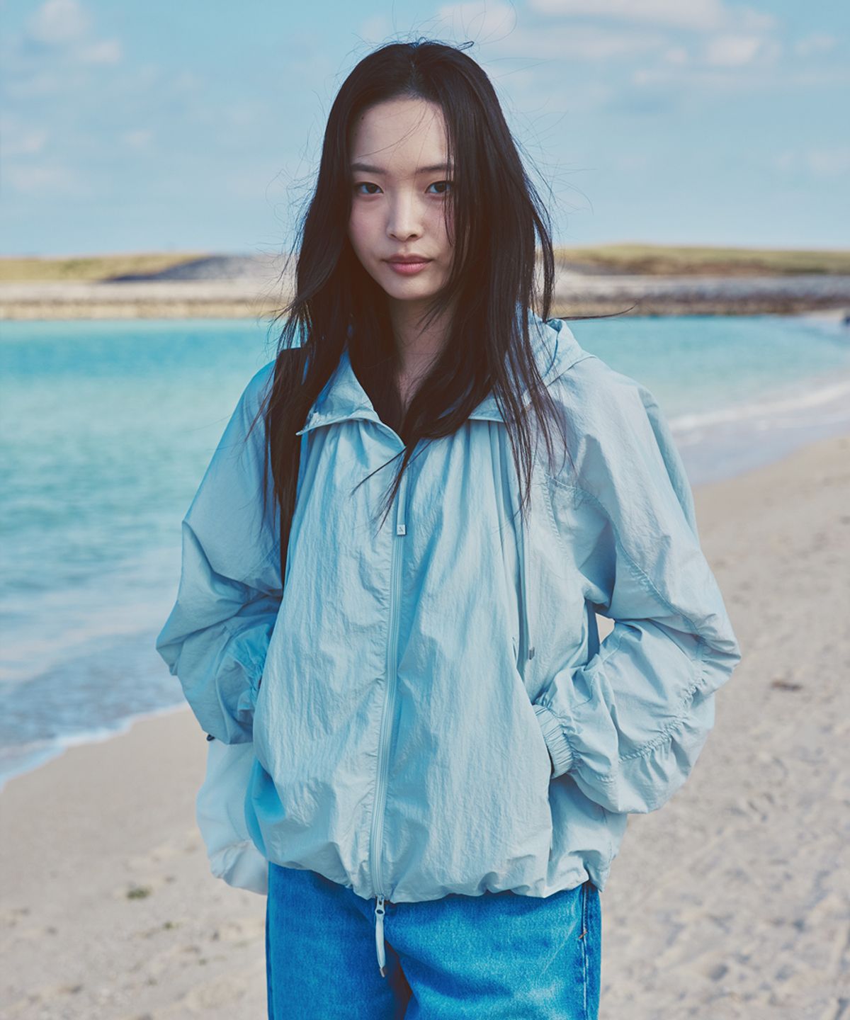 애프터아워즈(AFTERHOURS) LIGHT SHIRRING WINDBREAKER (BLUE-GREY)