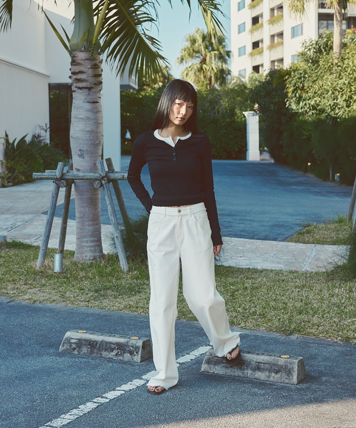 애프터아워즈(AFTERHOURS) RAW CUT DENIM PANTS (WHITE)