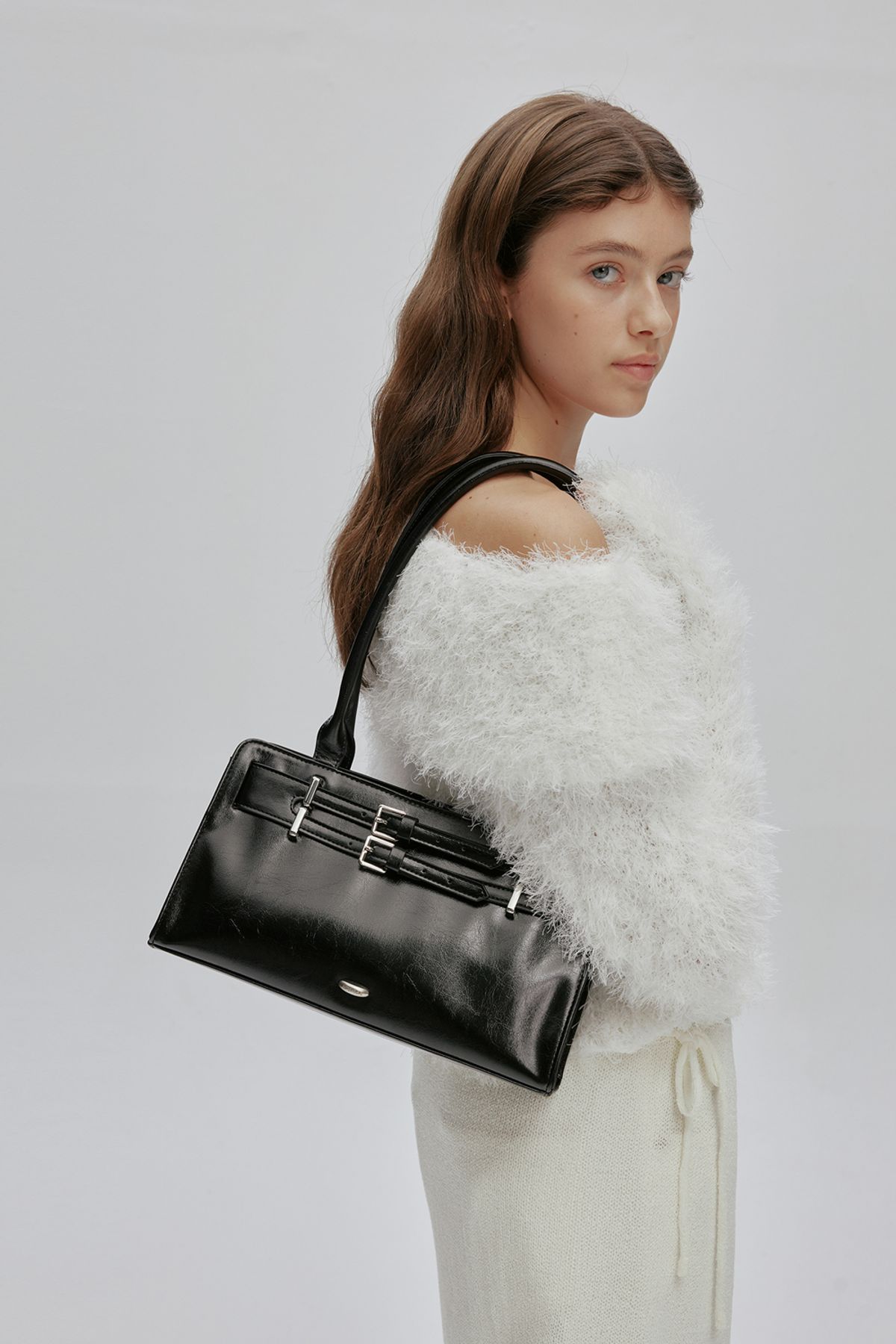애프터아워즈(AFTERHOURS) DOUBLE BELTED SHOULDER BAG (BLACK)