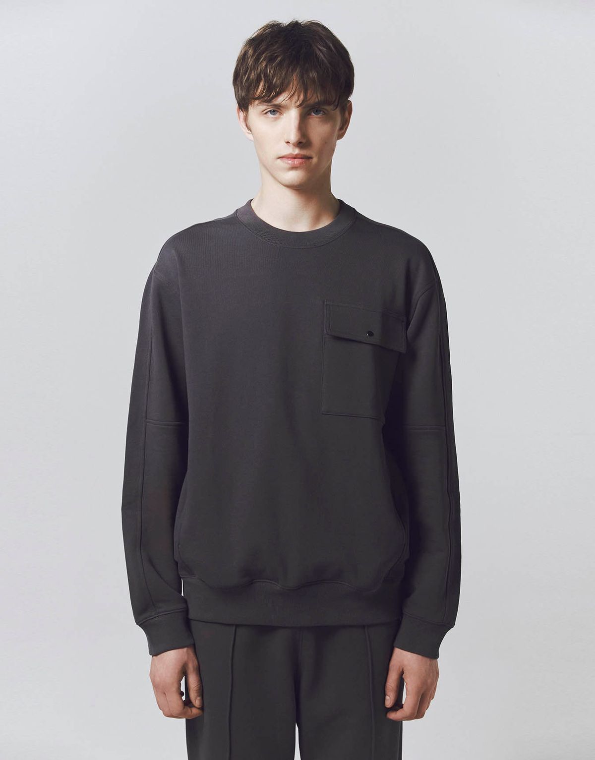 컨셉원(CONCEPTS1ONE) 테리 포켓 라운드 맨투맨 10025505/025505 [2color]