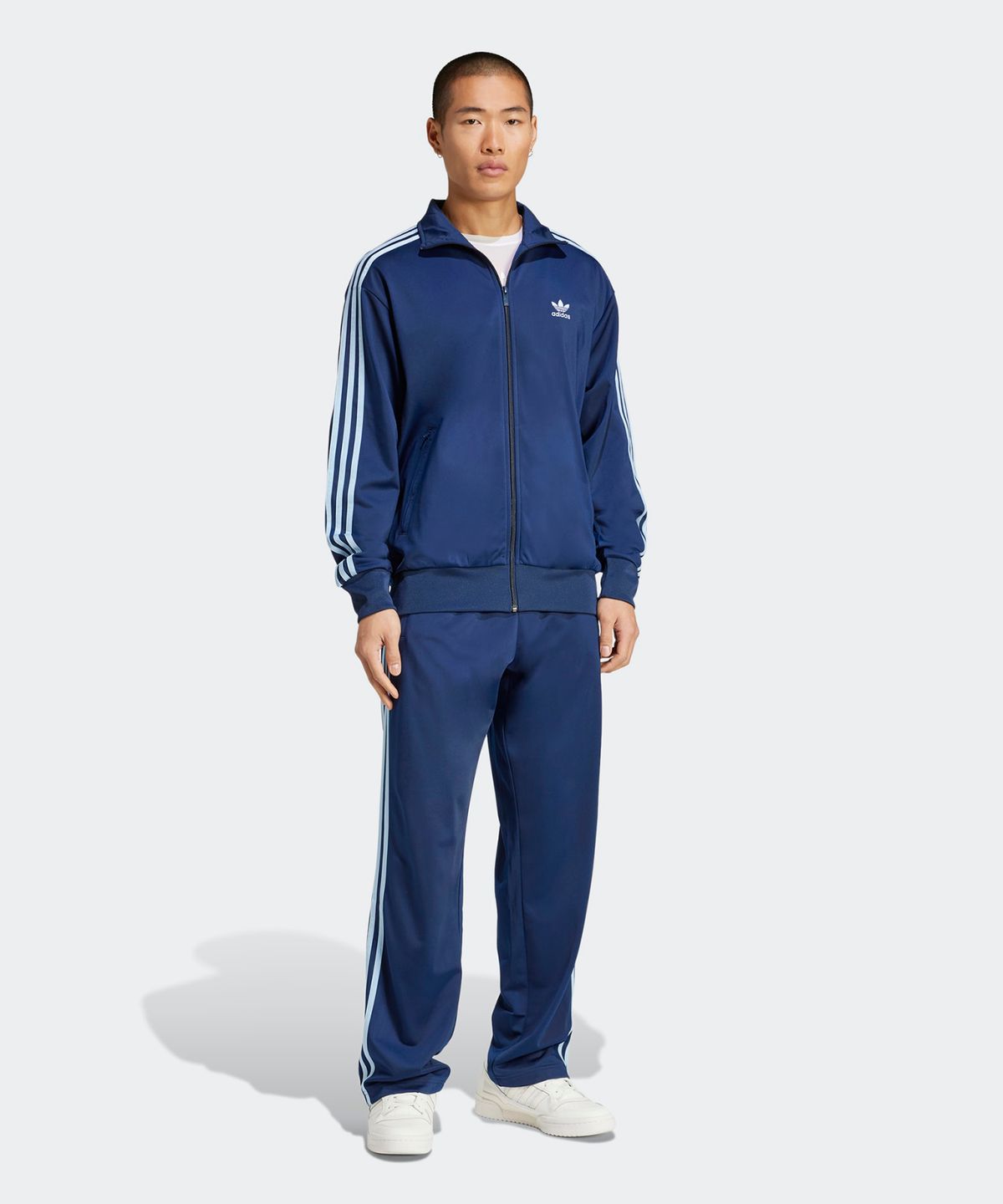 아디다스(ADIDAS) 파이어버드 트랙 팬츠 - 클리어스카이 / JP2540