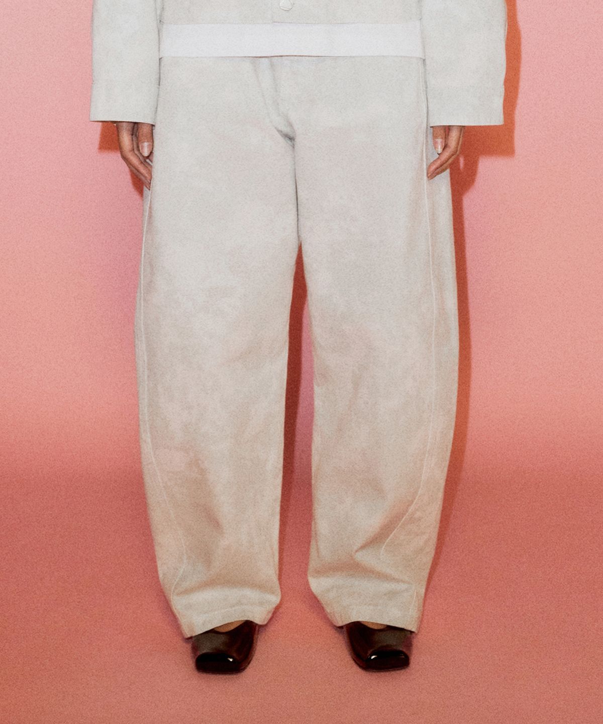 디써티원(DTHIRTYONE) (WOMAN) Belted Wide-Curve Denim Pants (Marble Grey)