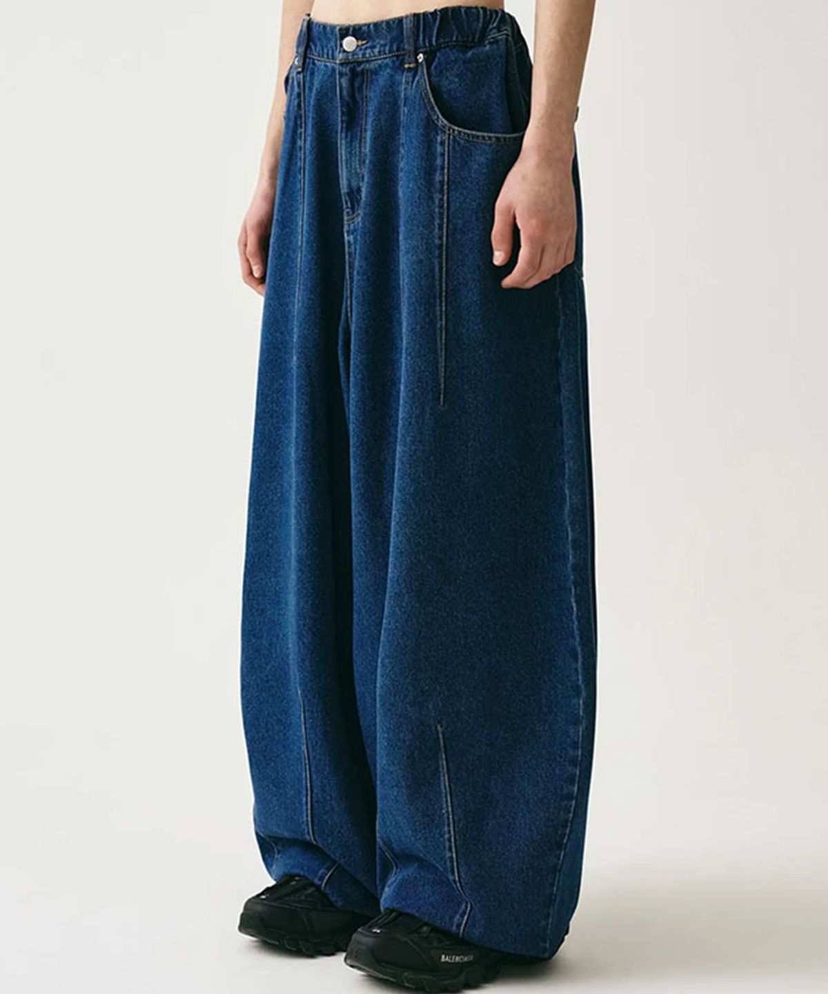 어반드레스(AVANDRESS) Super Wide Dart Denim Pants DEEP BLUE