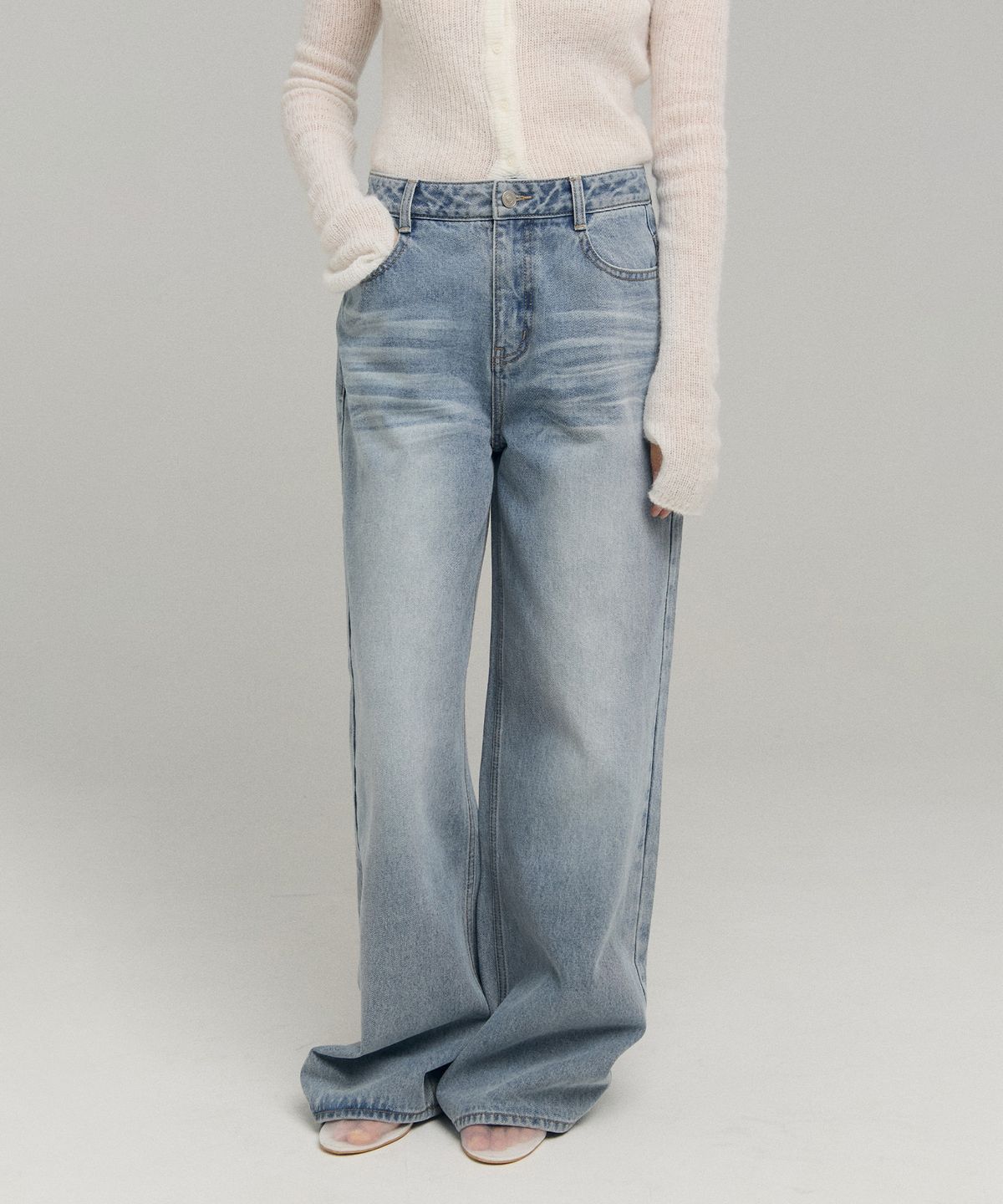 로우타이드(LOW TIDE) CLASSIC MID-RISE DENIM PANTS [BLUE]