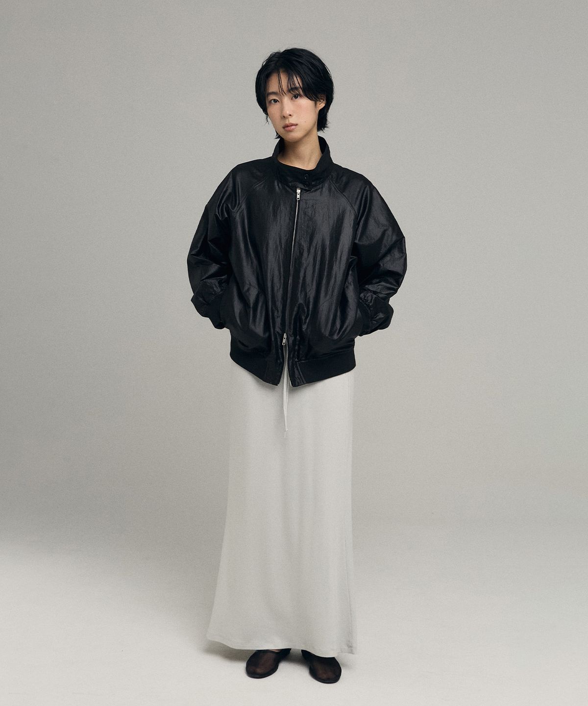 로우타이드(LOW TIDE) BACK LOGO COATING BLOUSON [BLACK]