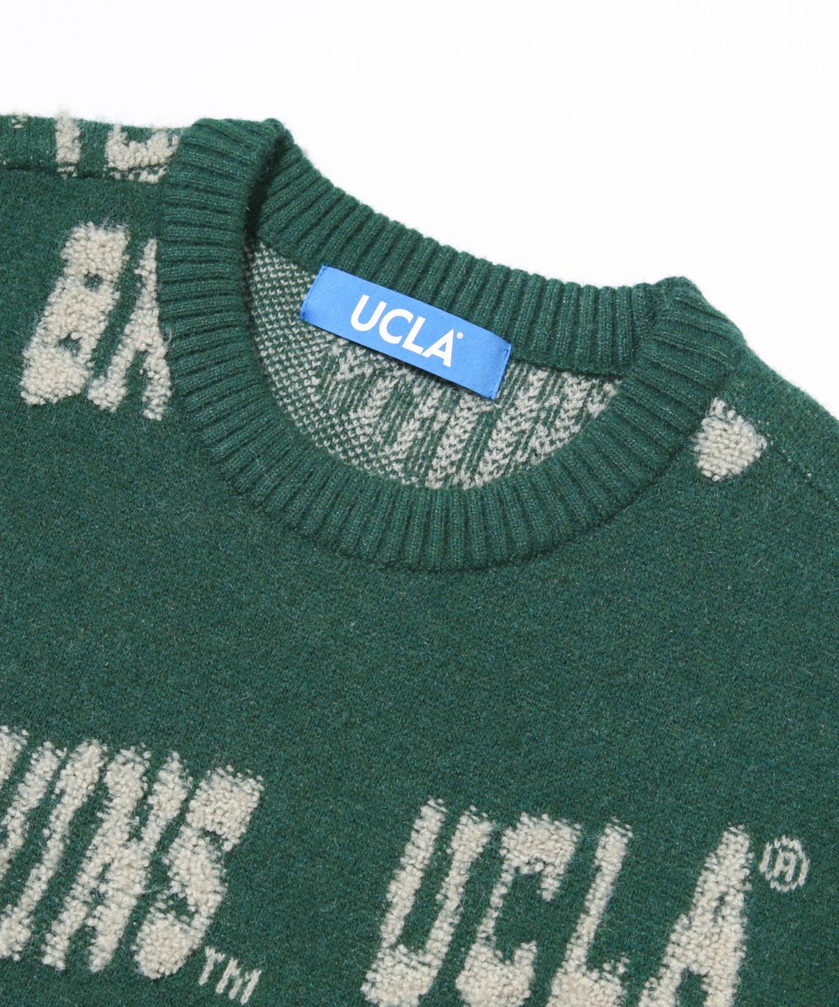 유씨엘에이(UCLA) 남녀공용 올오버 로고 부클 라운드넥 스웨터[GREEN](UABLK80)