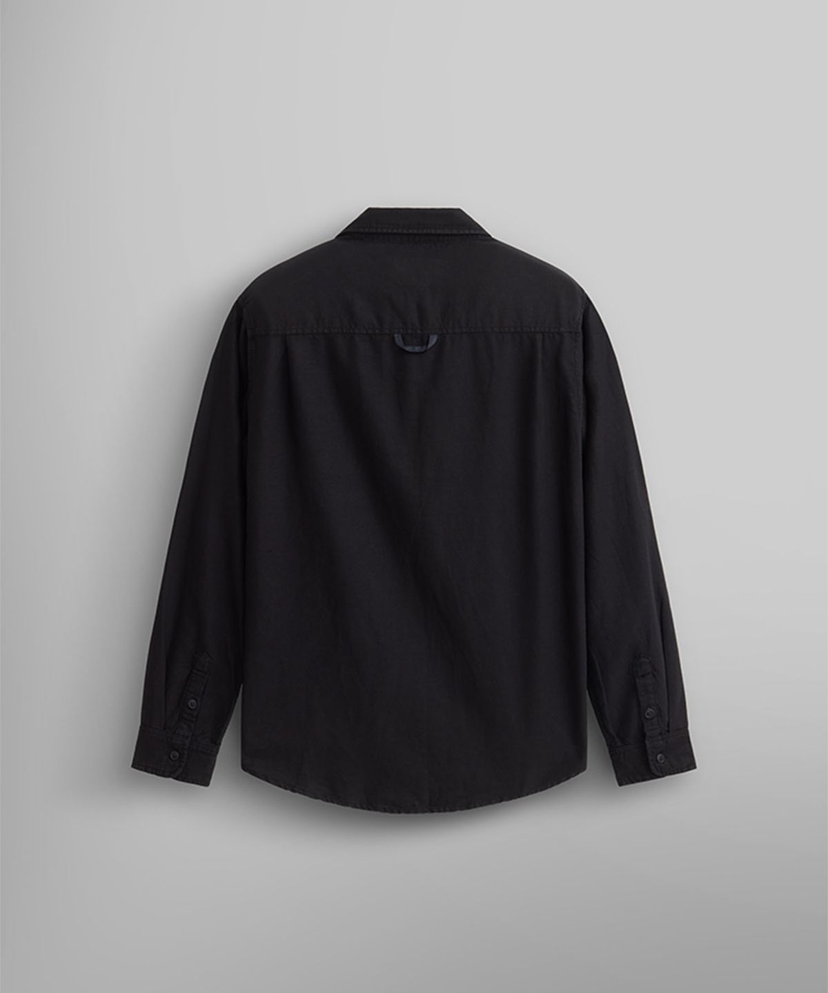 알파 인더스트리(ALPHA INDUSTRIES) 롱 슬리브 멀티 포켓 셔츠 블랙