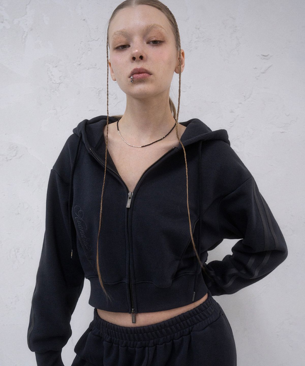 어반드레스(AVANDRESS) Aa Track Hood Zip-up - 4COL