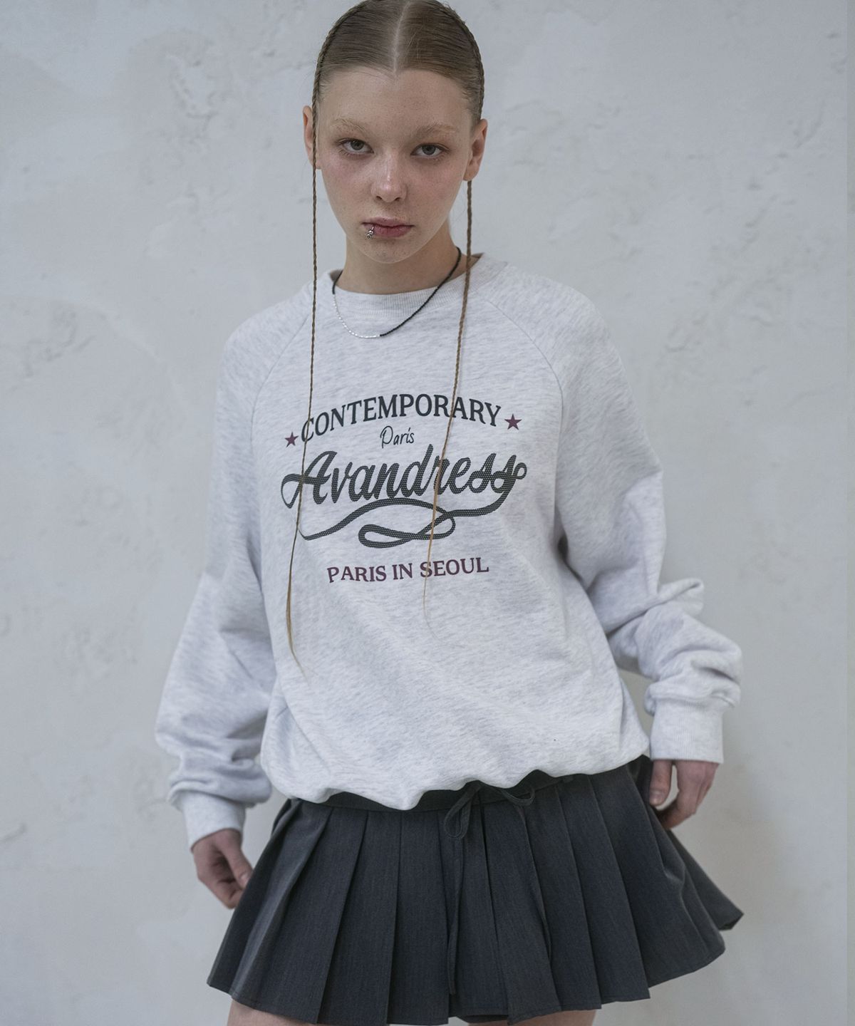 어반드레스(AVANDRESS) Dot Logo Sweatshirt - 5COL