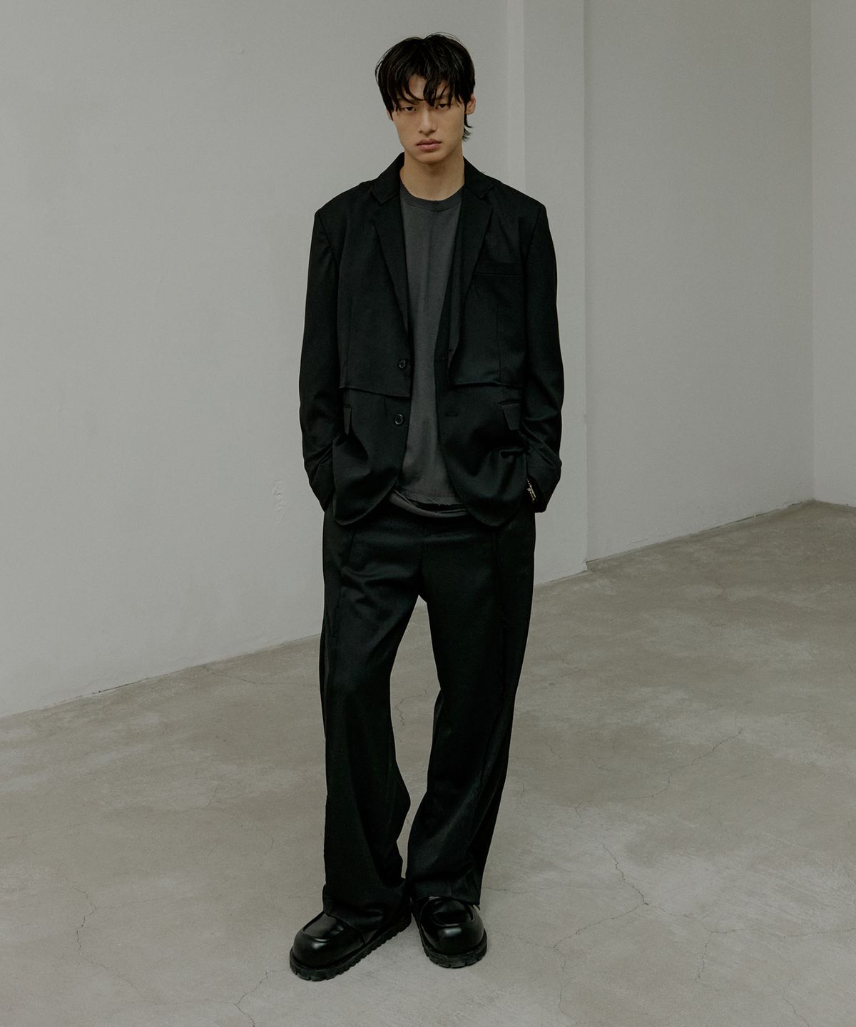 엔도어(ENDOOR) Layered blazer (black)