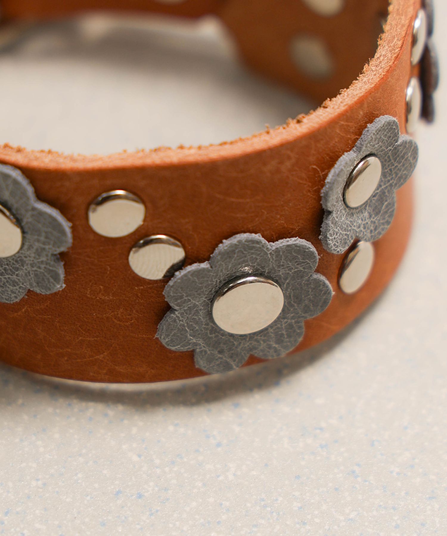●tow tow archive● Feverfew Leather Bracelet Brown TBH52ABA MUSINSA | TOWTOW ARCHIVE Feverfew Leather Bracelet Brown