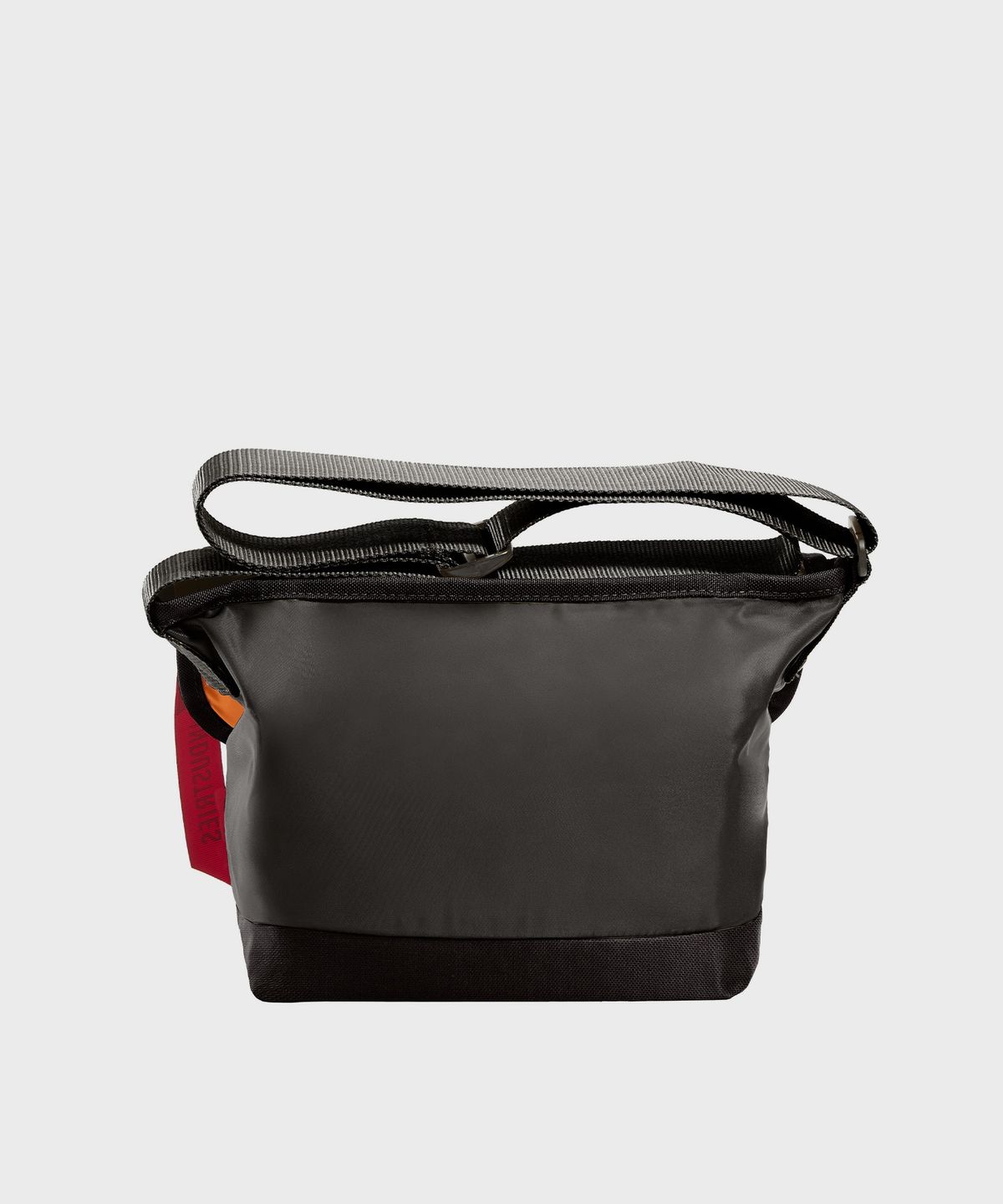 맨하탄 포티지(MANHATTAN PORTAGE) X 알파인더스트리 나일론 플랩 포켓 메신저백 BLACK