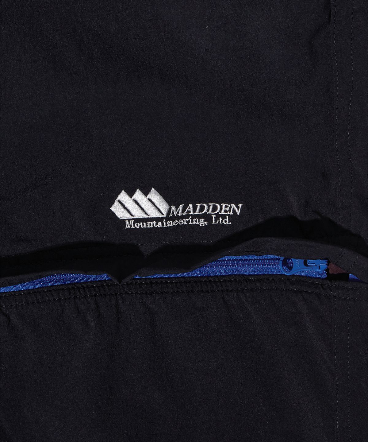 매든(MADDEN) 풋힐 나일론 투인원 팬츠 블랙