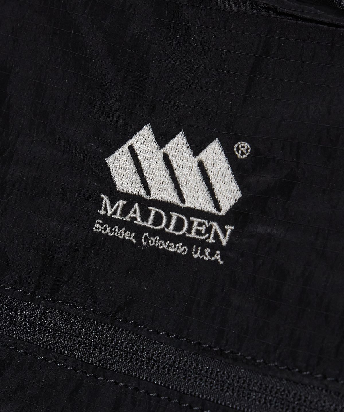 매든(MADDEN) 욜리 립스탑 백팩 블랙