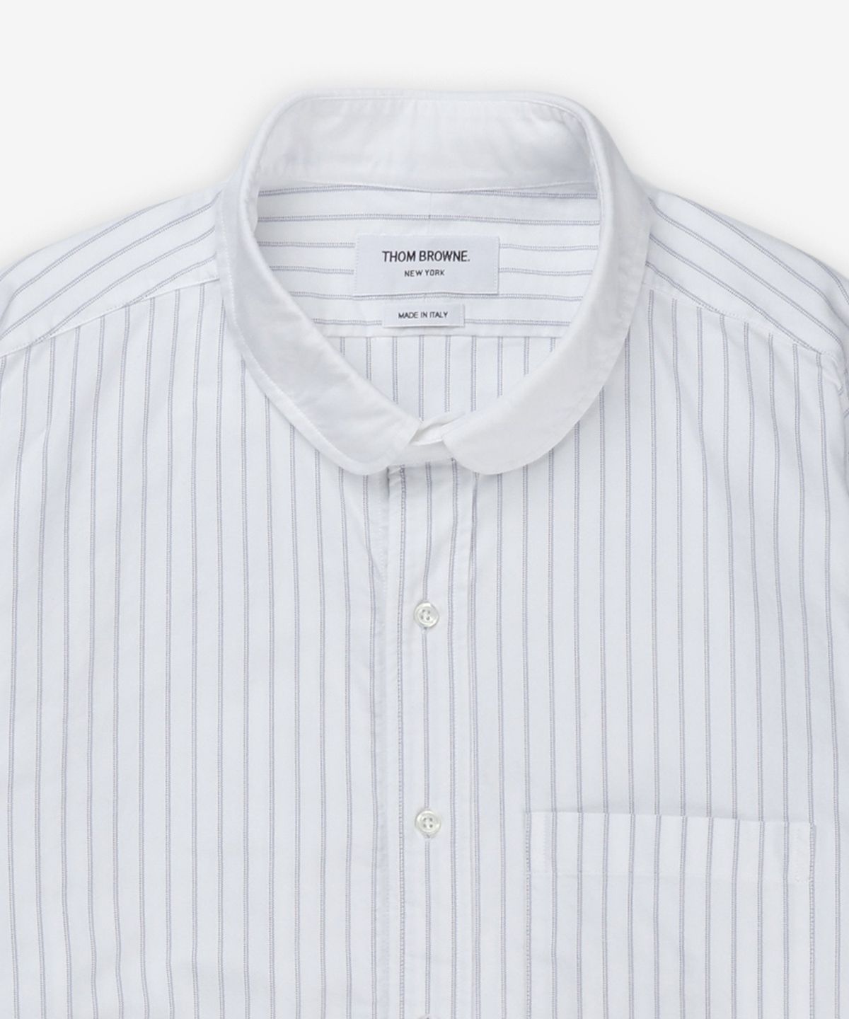 톰 브라운(THOM BROWNE) 스트레이트 핏 미니 라운드 카라 셔츠 - 블루 / MWL414CF0013450