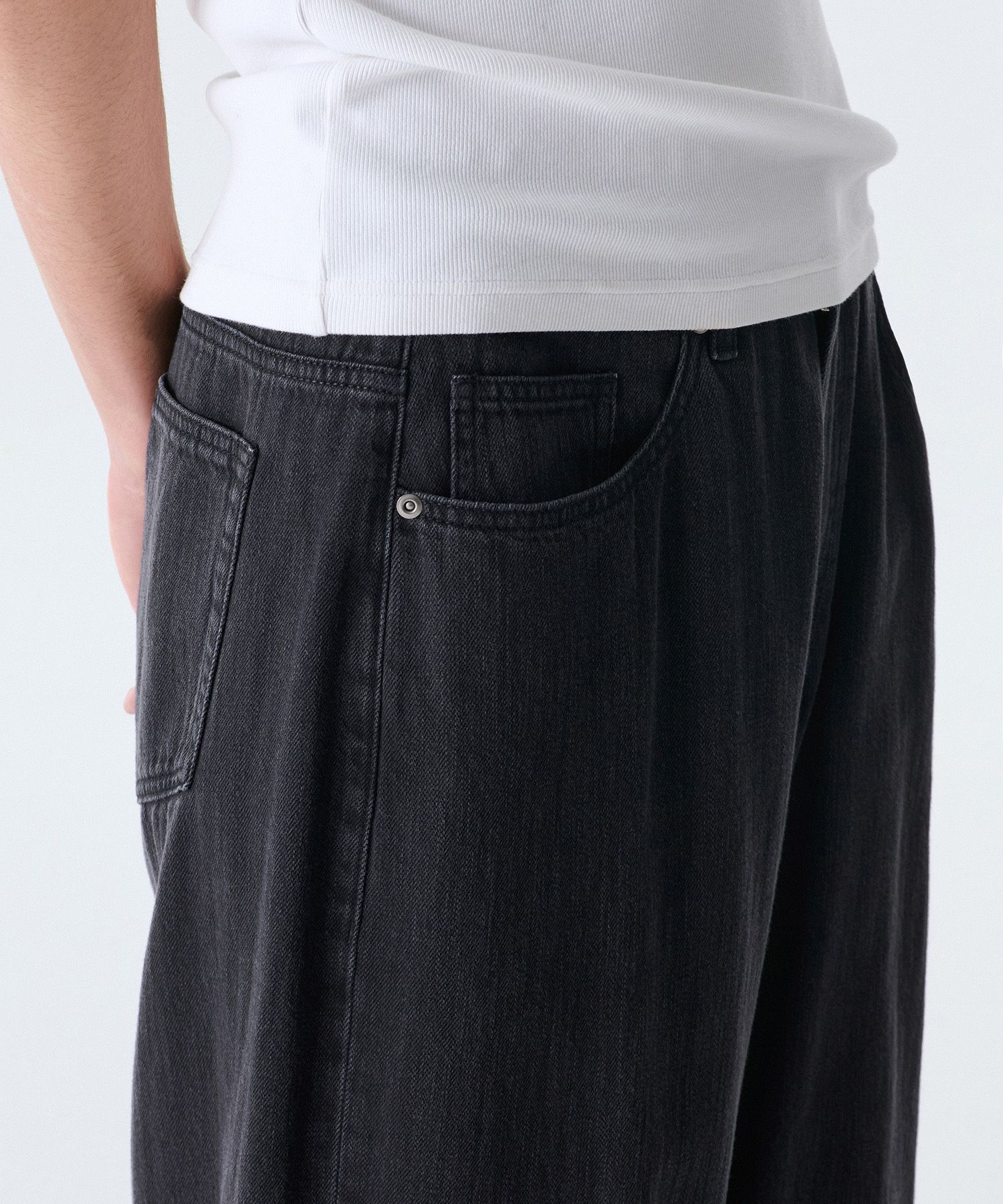 MUSINSA | MUSINSA STANDARD Linen-like extra wide denim pants