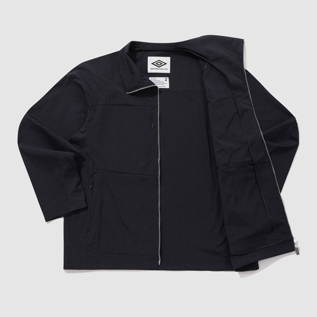 엄브로(UMBRO) [UMB X White Mountaineering] 스트레치 블루종 자켓 블랙(UQ111CJK28)