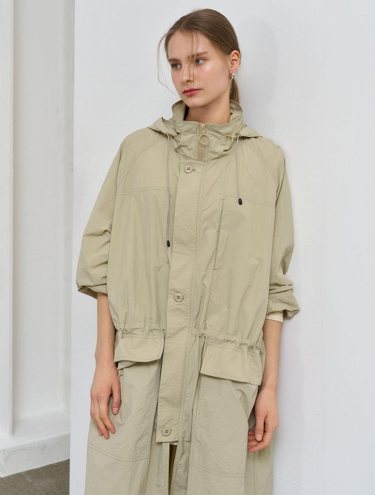 제너럴아이디어(GENERALIDEA) UNISEX 유틸리티 롱 사파리 점퍼 [BEIGE] / SBE1U07003