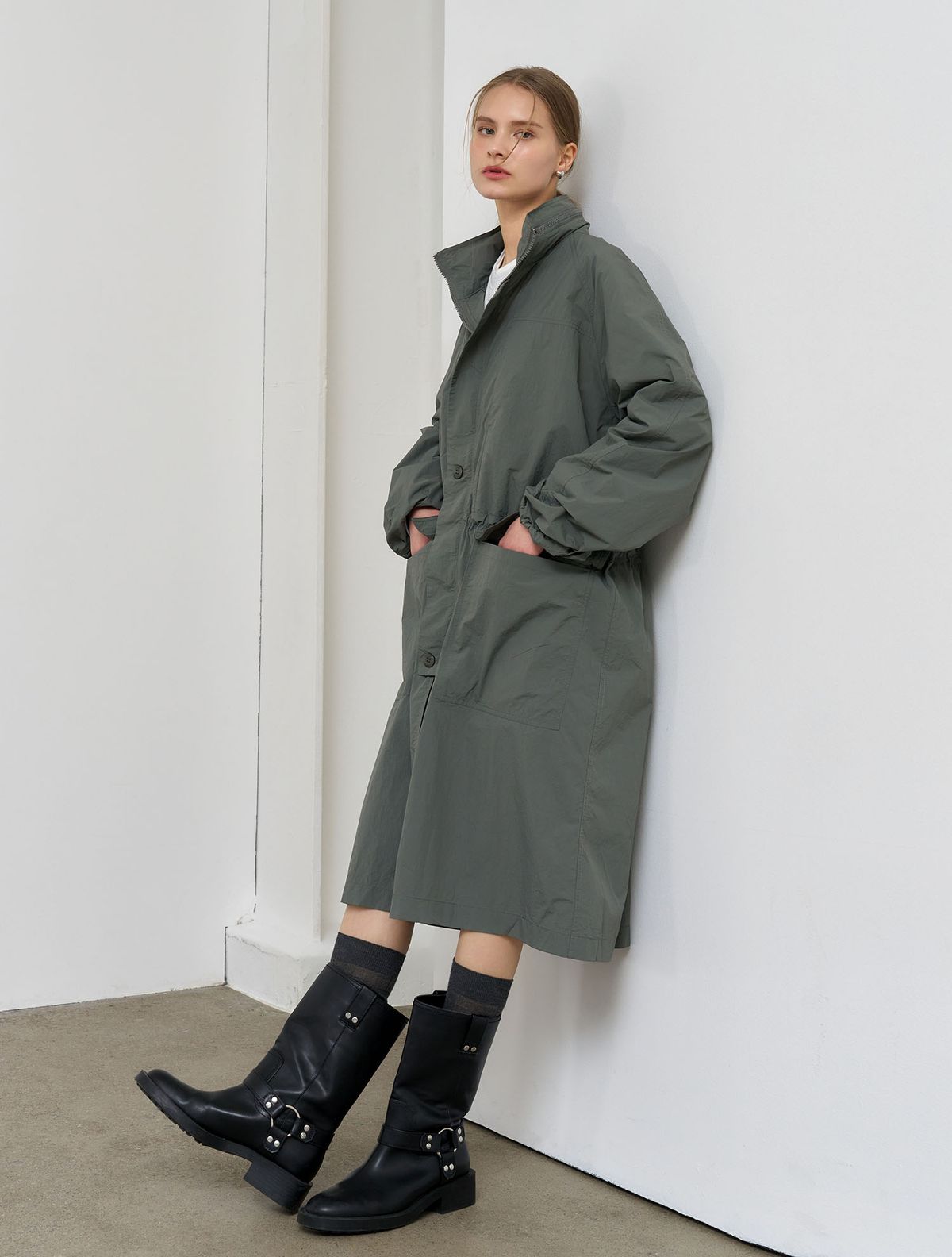 제너럴아이디어(GENERALIDEA) UNISEX 유틸리티 롱 사파리 점퍼 [GREY] / SBE1U07003