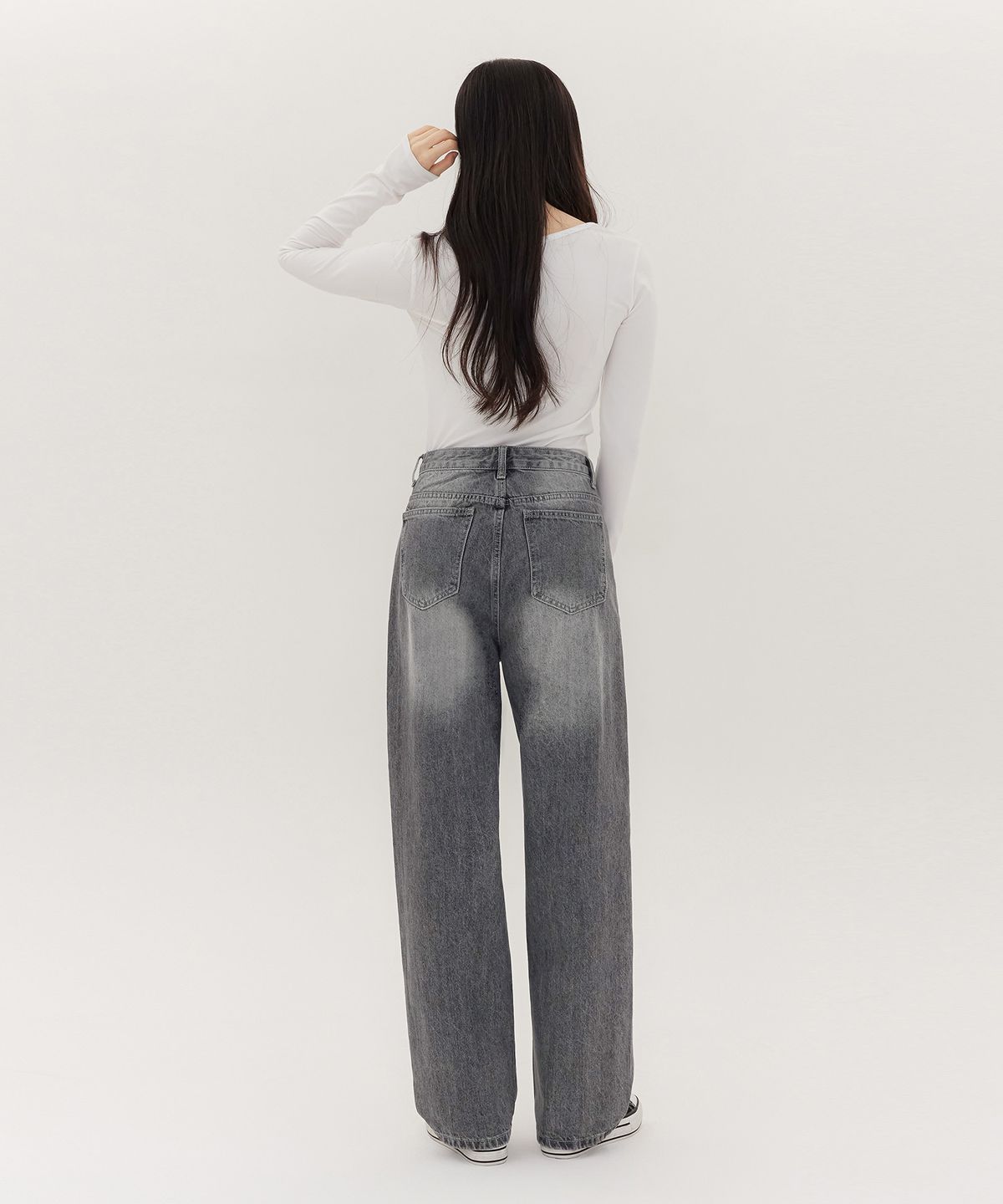 아크시(ACSHI) 루즈 워시드 벌룬핏 와이드 데님 팬츠 유니섹스 (블랙워싱)
