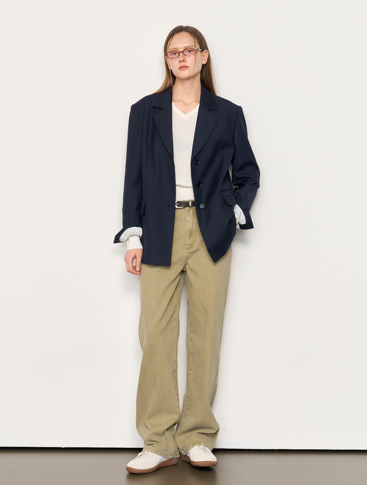 제너럴아이디어(GENERALIDEA) 테일러드 루즈핏 자켓 [NAVY] / WBE1L55530