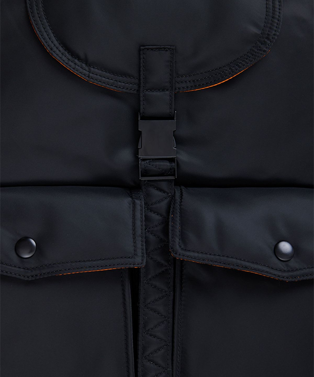 알파 인더스트리(ALPHA INDUSTRIES) 나일론 백팩 블랙
