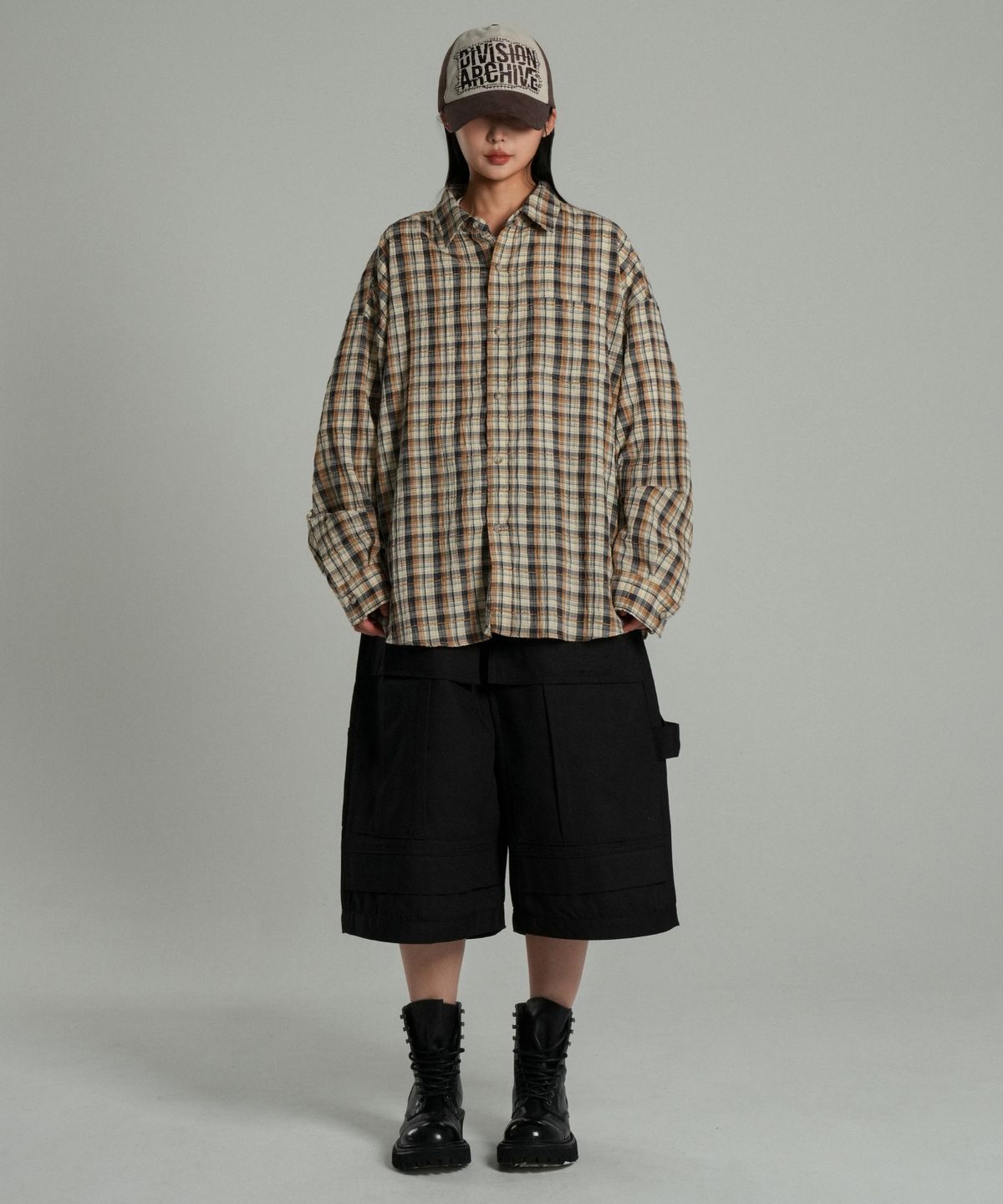 아이돈워너셀(IDWS) Ignis Maxi Cargo Bermuda Shorts Black