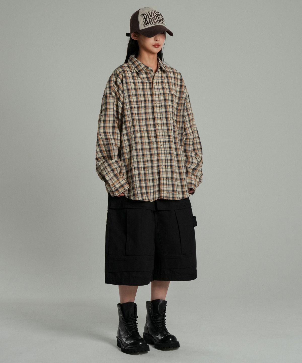 아이돈워너셀(IDWS) Ignis Maxi Cargo Bermuda Shorts Black