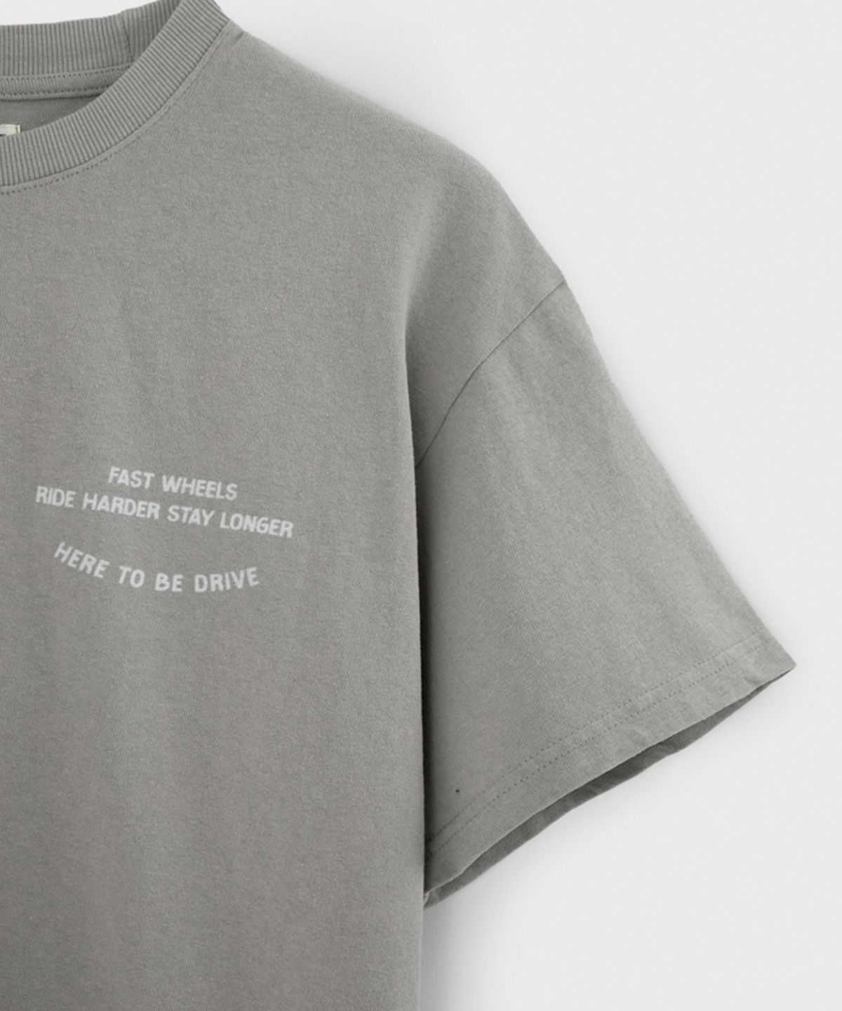 벌스데이수트(BIRTHDAYSUIT) OLD CAR T-SHIRT (GRAY)