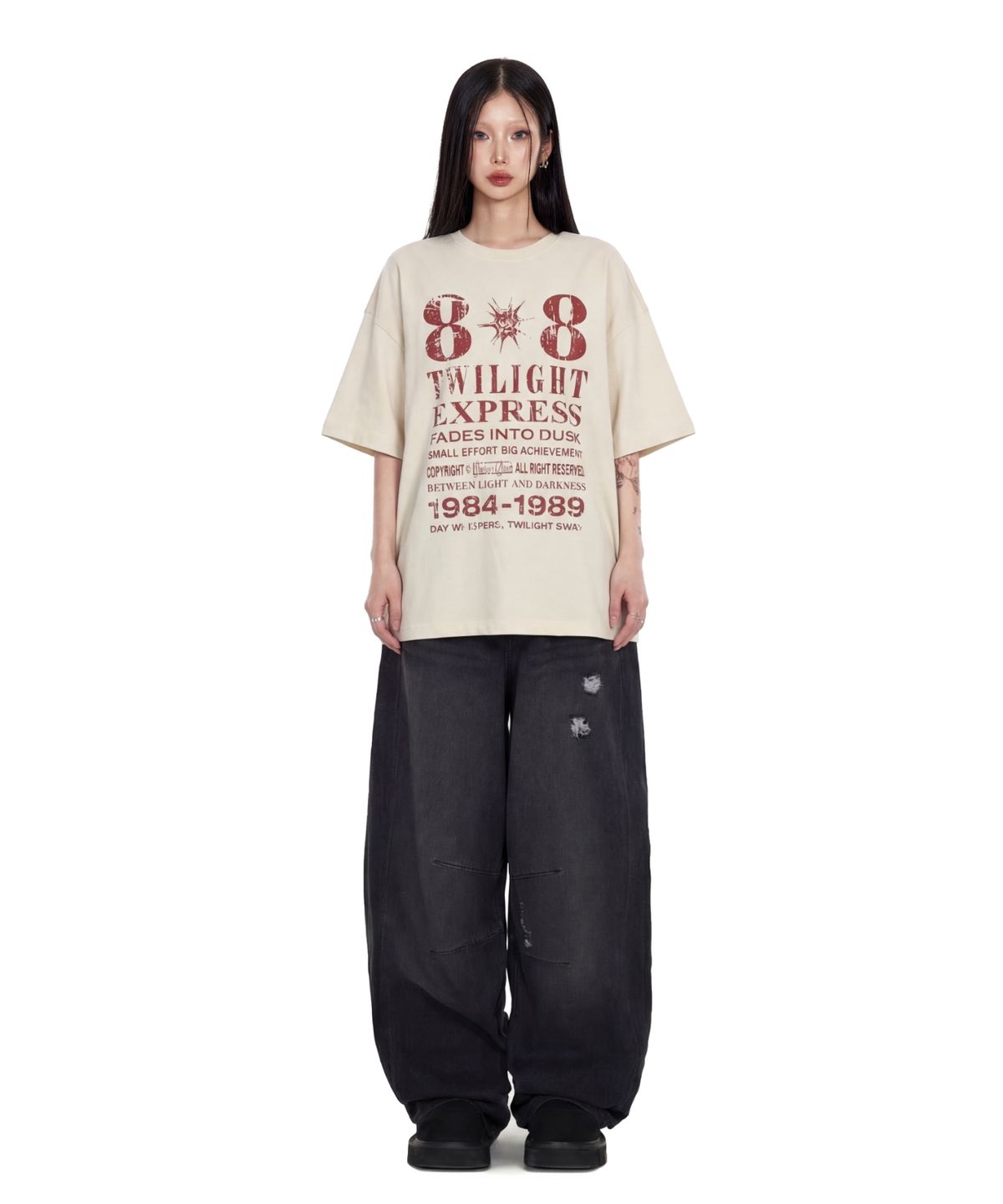 아이돈워너셀(IDWS) Novichi T-Shirt Ivory
