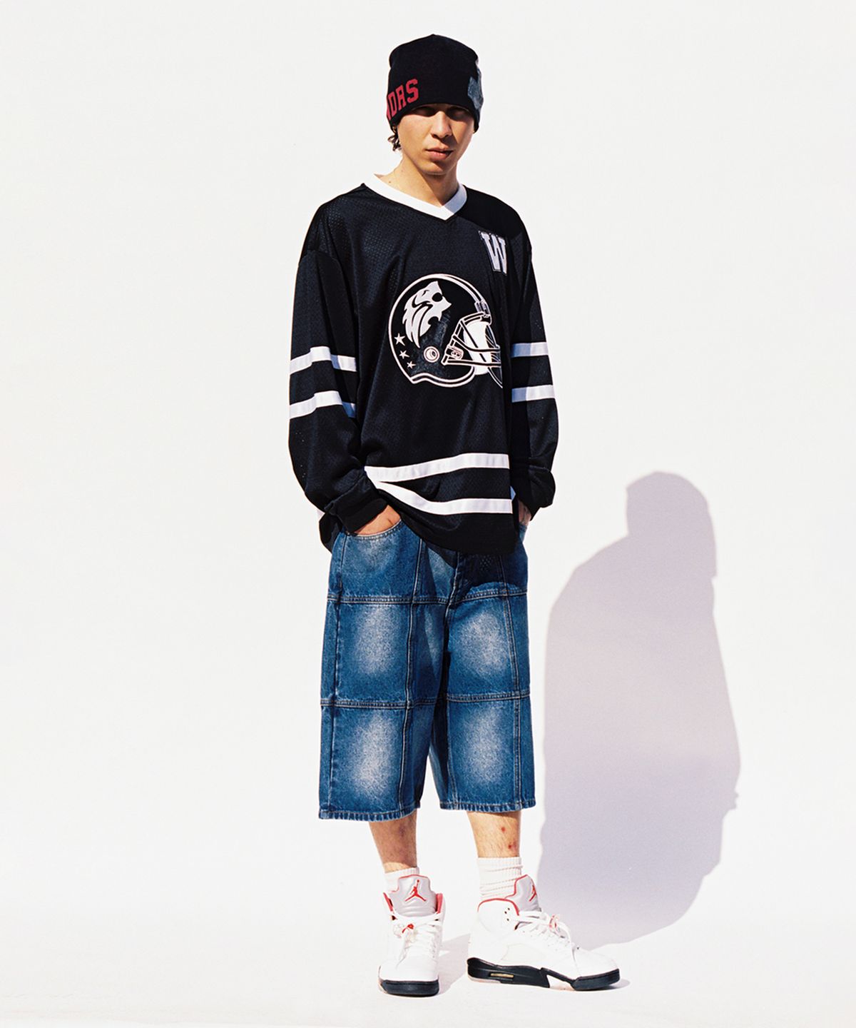 위캔더스(WKNDRS) PATCH WORK DENIM SHORTS (DENIM)