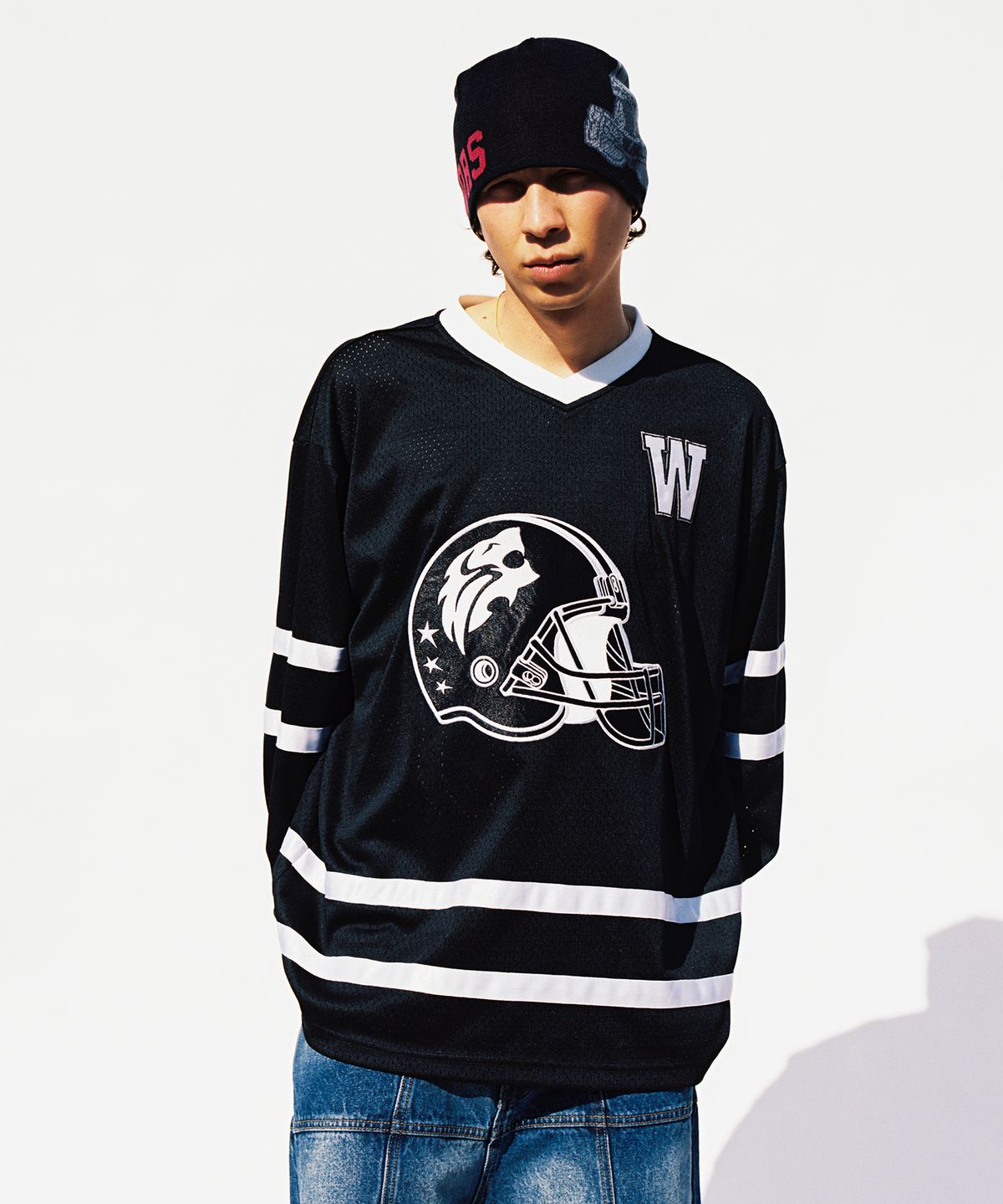 위캔더스(WKNDRS) GUARDIAN FOOTBALL JERSEY (BLACK)