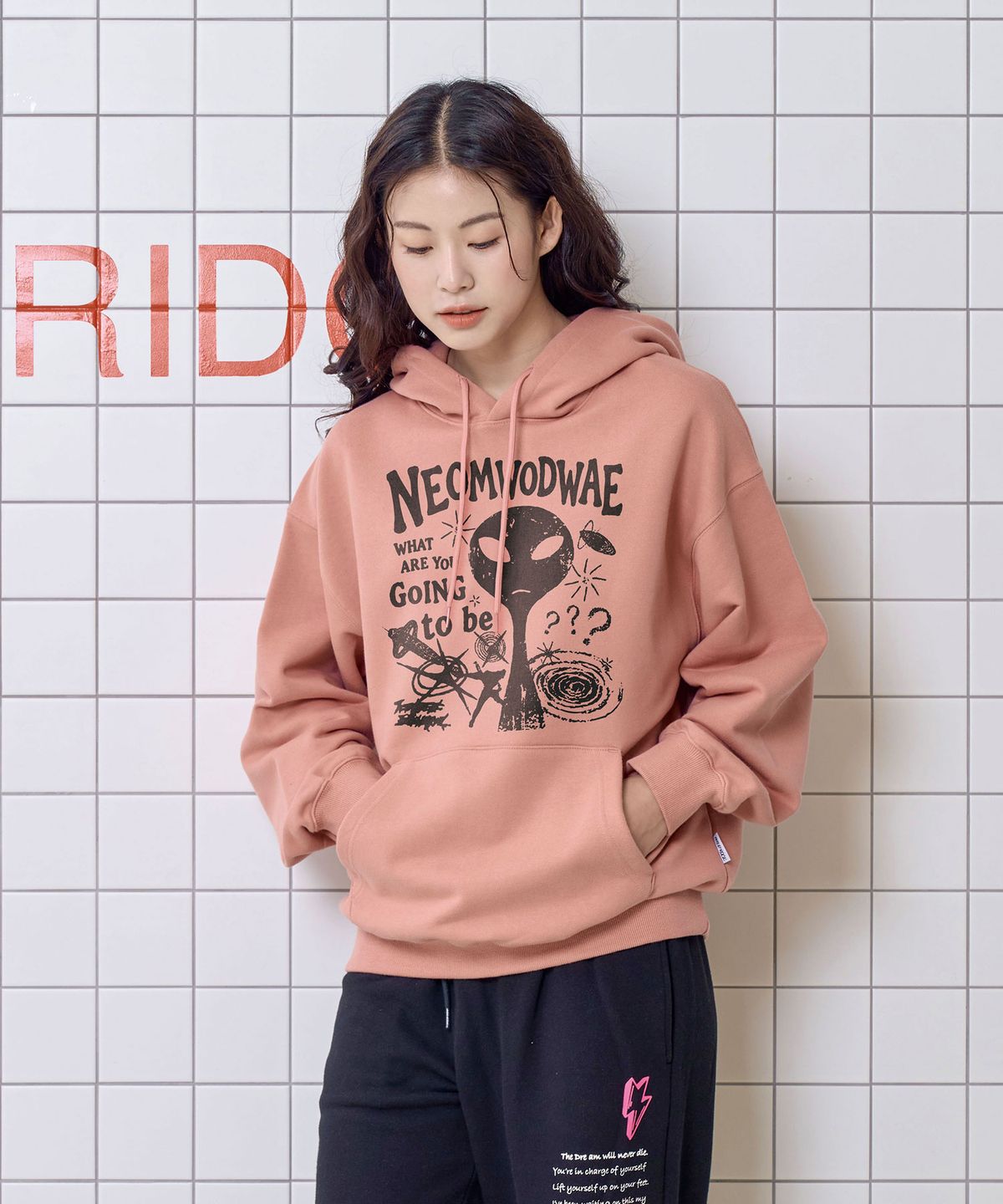 와일드락(WILDROCK) 너 혹시 뭐 돼 크랙 오버핏 후드 (7 COL)