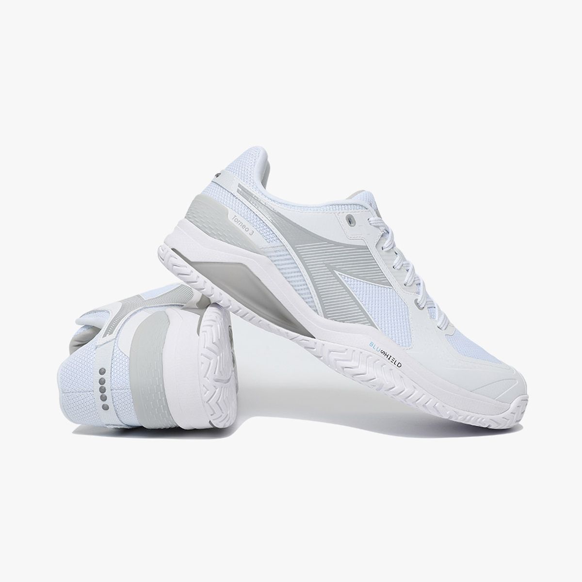 디아도라(diadora) 블루실드 토르네오 3 AG WHITE