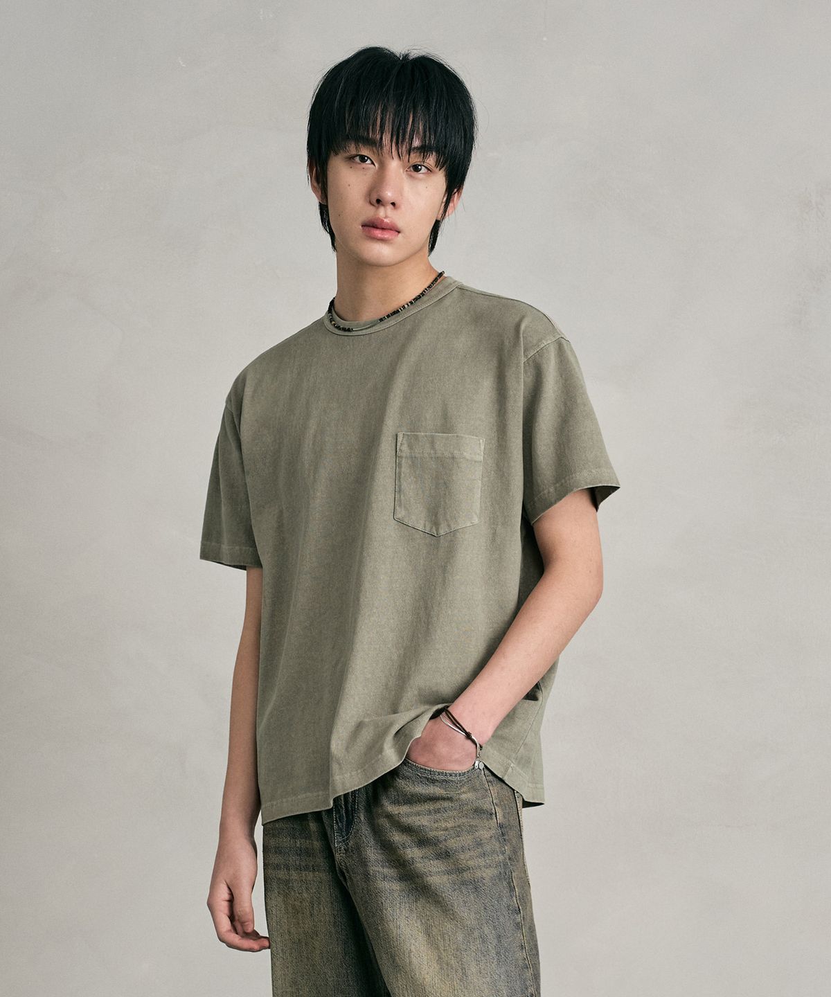 데케트(DECET) Pigment Pocket T-Shirt DCTS001Mud