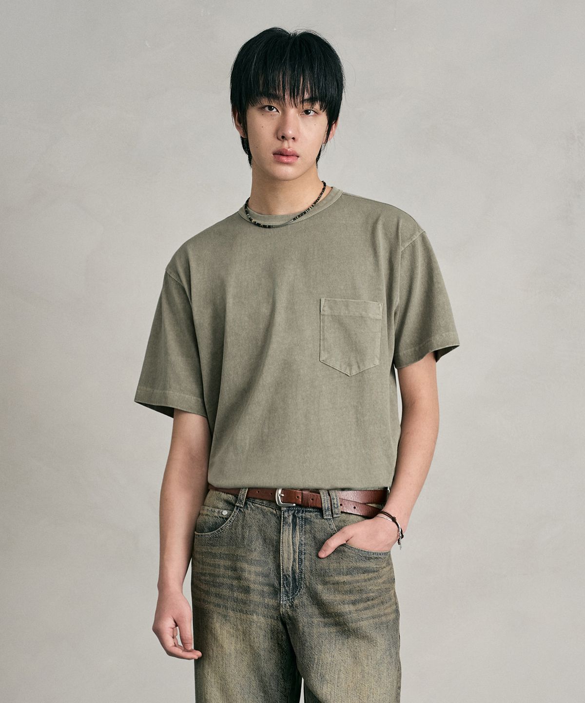 데케트(DECET) Pigment Pocket T-Shirt DCTS001Mud