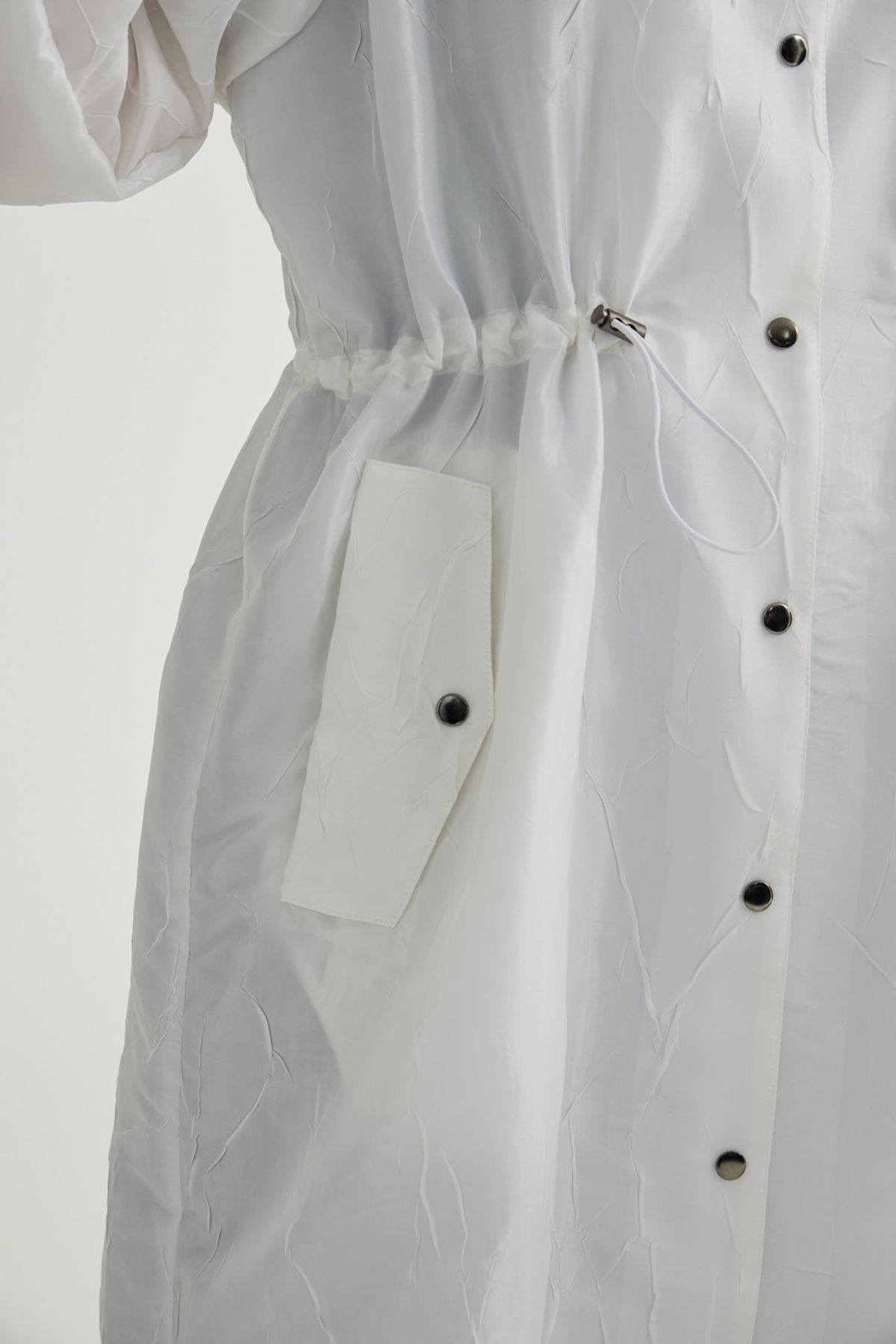 칠 하나 투 구육(71TO96) Collar point safari jumper (White)