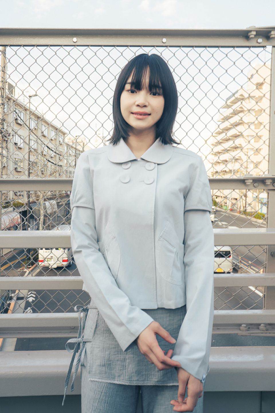 MUSINSA公式 | HUG YOUR SKIN Detachable round jacket (grayish