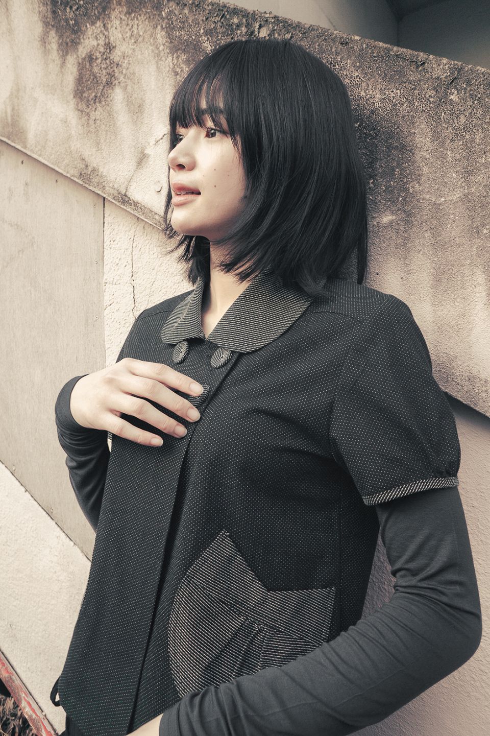 【翌日発送】新品 hugyourskin Detachableラウンドジャケット 翌日発送】新品 hugyourskin Detachableラウンドジャケット