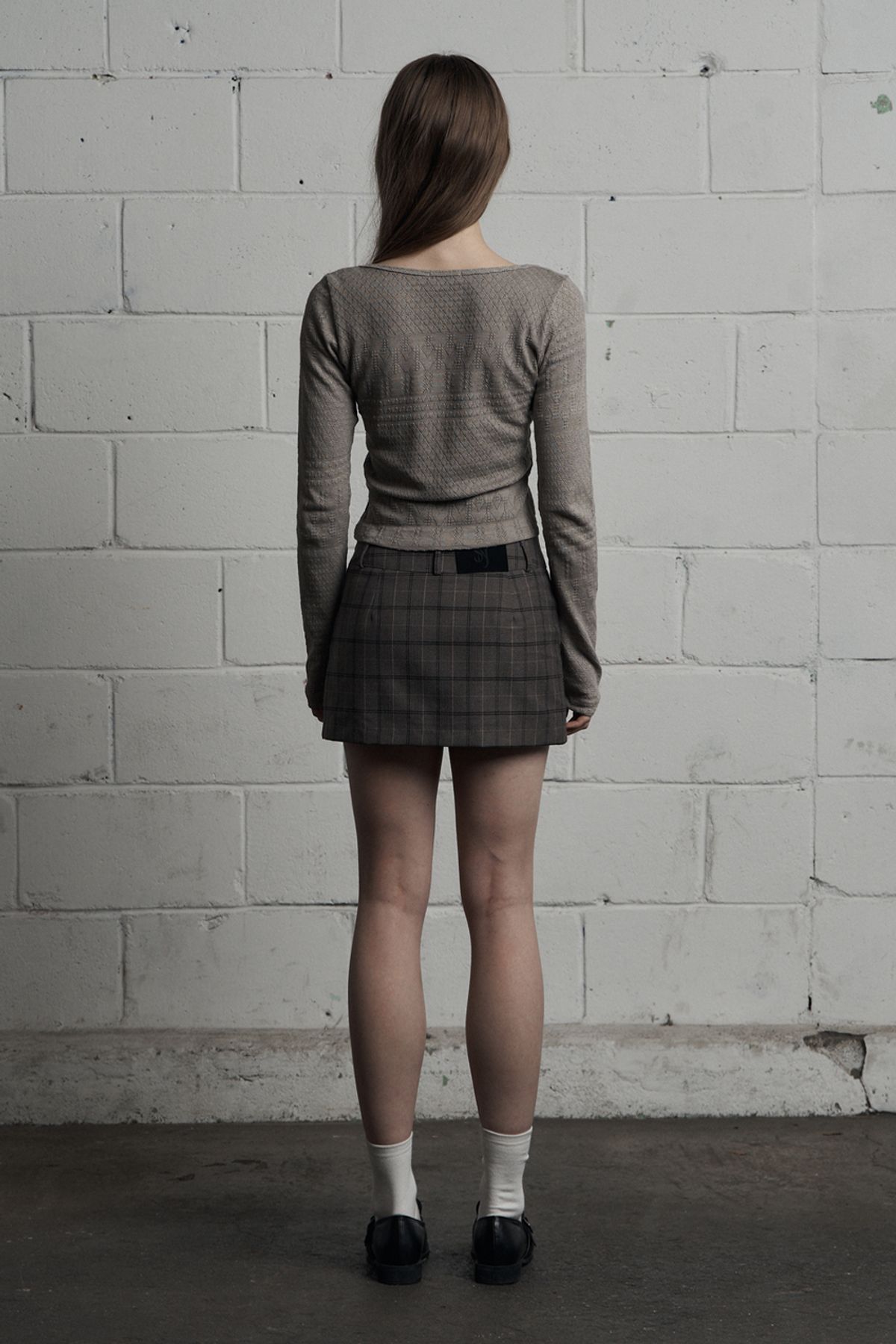 시너진(SYNERJYN) CLASSIC CHECK MINI SKIRT DARK BEIGE